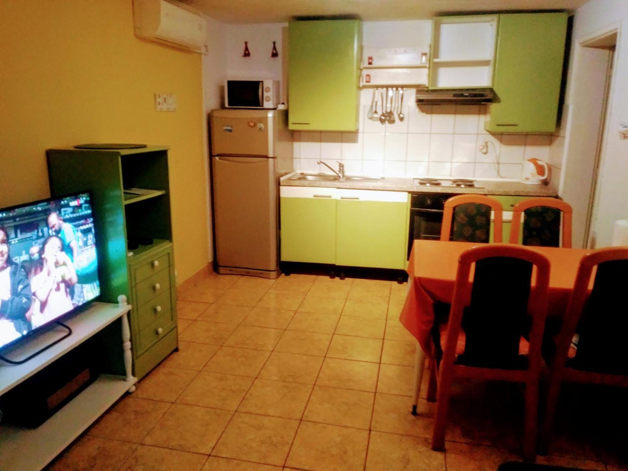 Apartmán Leo Makarská Exteriér fotografie